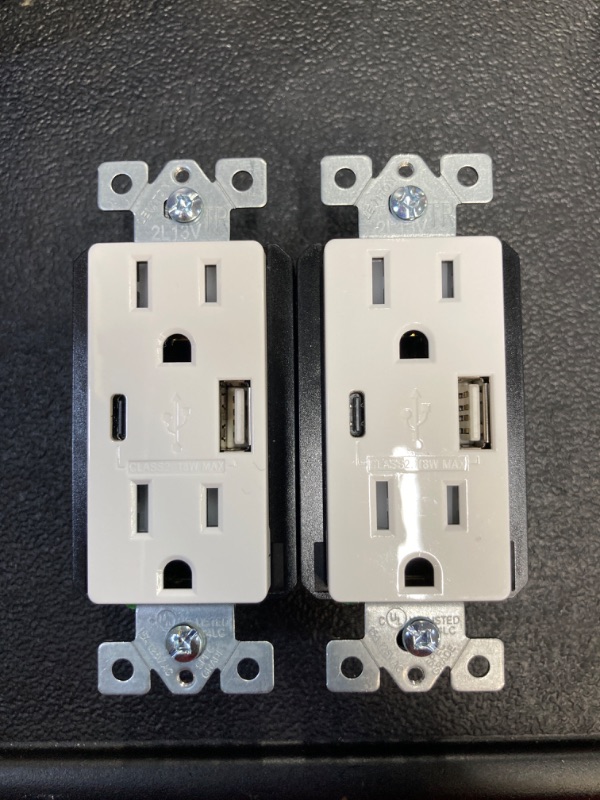 Photo 1 of 15A Tamper Resistant Type A/C 3.6A 18-Watt USB Outlet (2-pack)
