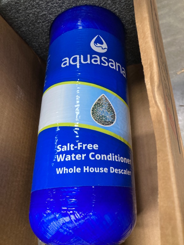 Photo 3 of ***ONLY ONE BOX*** Aquasana Whole House Well Water Filter System - UV Purifier - Salt-Free Descaler - Carbon & KDF Media Filters Sediment 97% Of Chlorine - Water Softener Alternative - 500,000 Gl - EQ-WELL-UV-PRO-AST Well Water Filter + Pro Kit + Conditio