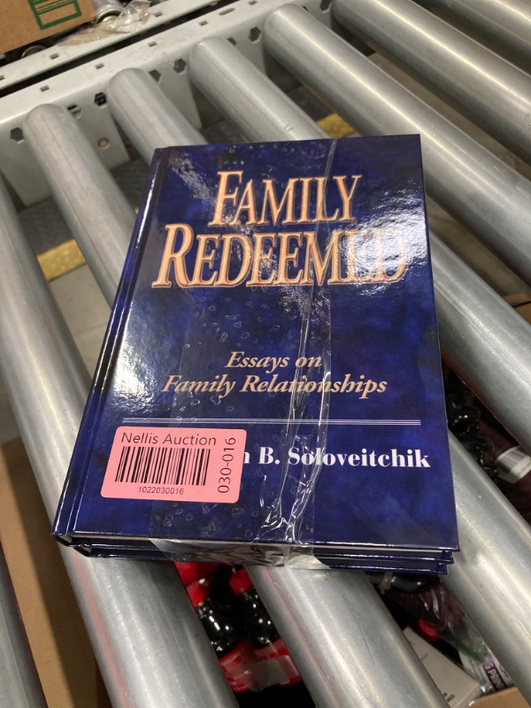 Photo 2 of *** Bundle *** Family Redeemed: Essays on Family Relationships (Meotzar HoRav) ( 2 pack )