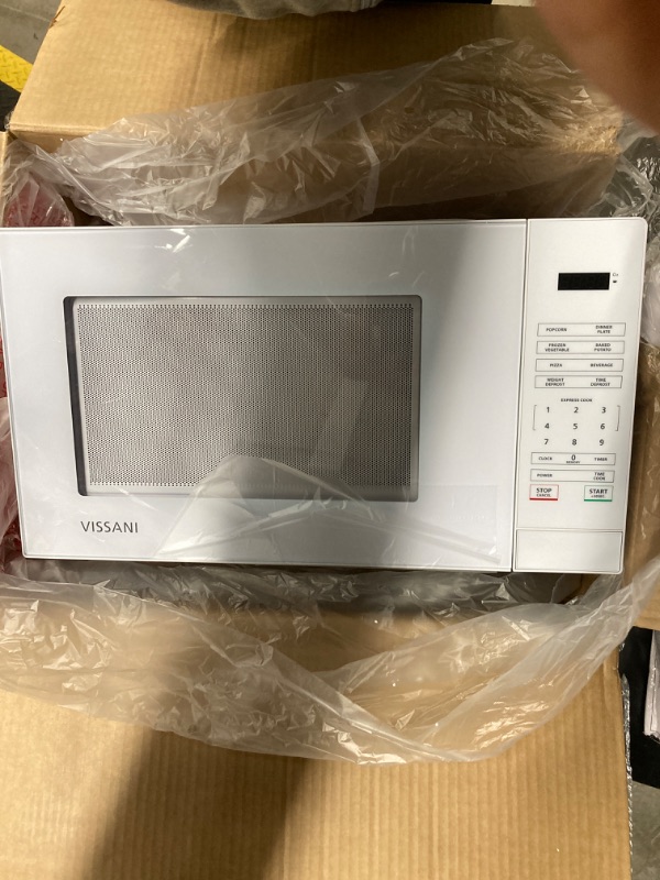 Photo 2 of 1.1 cu. ft. Countertop Microwave Oven in White
