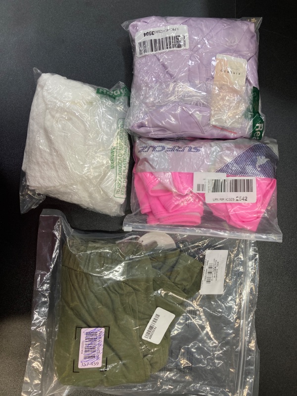 Photo 1 of Clothing Mixed Bundle - Medium
