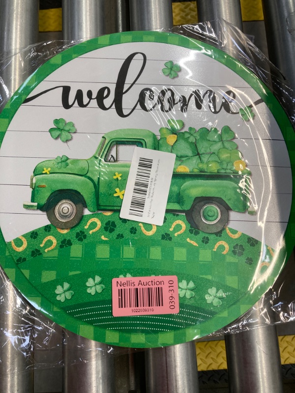 Photo 2 of St Patricks Day Welcome Sign, Shamrock Door Hanger 12 X 12 Inch Saint Patricks Day Truck Sign Round St Patricks Day Door Sign For Home Yard Saint Patrick's Day Party Spring Decorations Happy St Patricks Day 01 12 x 12 inches