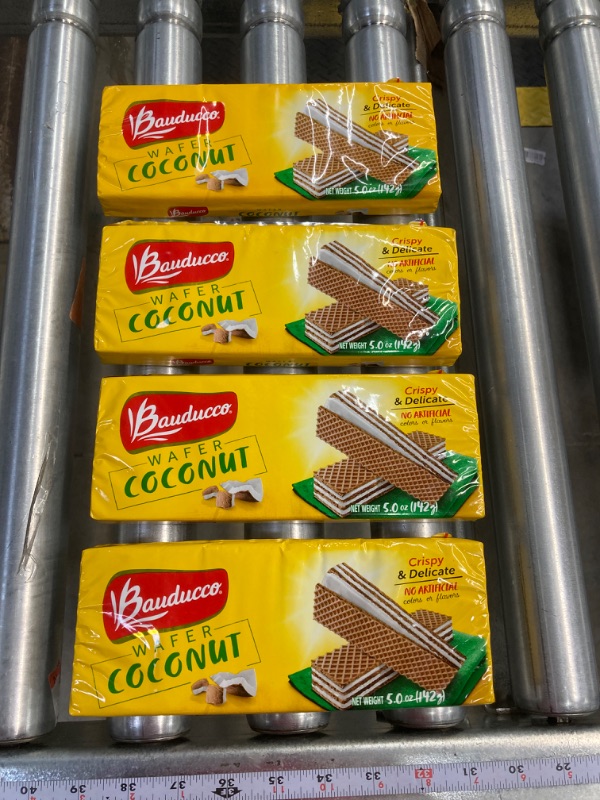 Photo 2 of **4 Pack** Bauducco Coconut Wafers - Crispy Wafer Cookies With 3 Delicious, Indulgent Decadent Layers of Coconut Flavored Cream - Delicious Sweet Snack or Desert - 5.0oz (Pack of 1)
