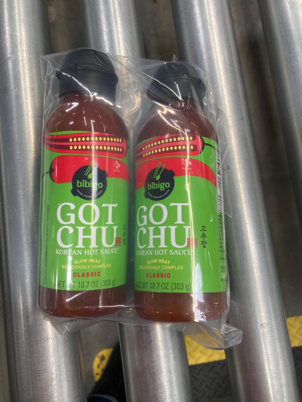 Photo 1 of bibigo GOTCHU - Classic Korean Hot Sauce, Made with Gochujang Fermented pepper paste, Low Heat Sweet-Spicy-Savory-Earthy Flavor [10.7 Oz Squeeze Bottle] (Pack of 2) Classic 10.7 Ounce (Pack of 2)