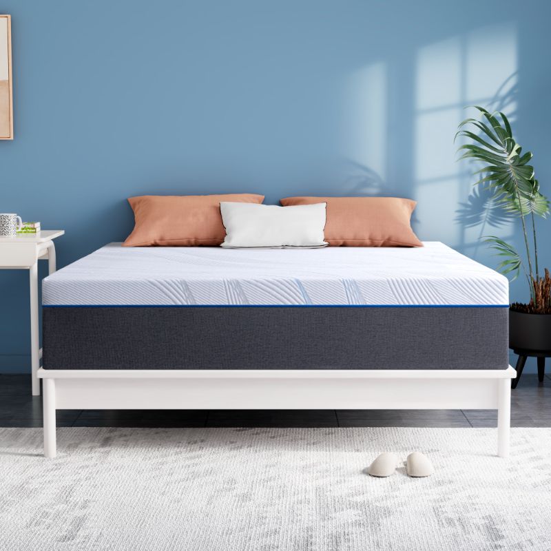 Photo 1 of Queen Mattress, Lecuneey 10" Queen Memory Foam Mattress in a Box
