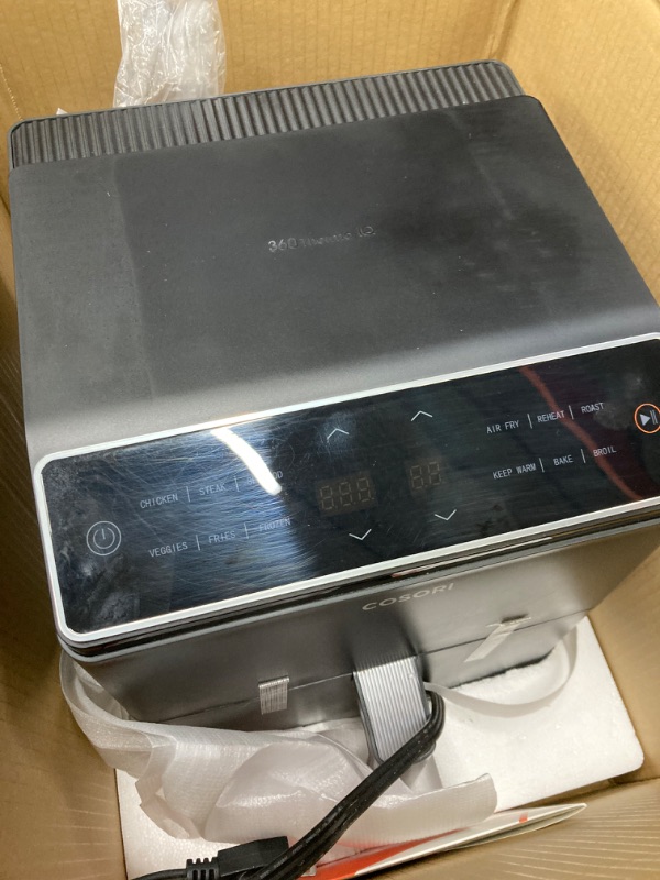 Photo 2 of  ** Parts Only, Does Not Turn On** COSORI Pro III Air Fryer Dual Blaze, 6.8-Quart, Precise Temps Prevent Overcooking, Heating Adjusts for a True Air Fry, Bake, Roast, and Broil, Even and Fast Cooking, In-App Recipes, 1750W, Dark gray 6.8 QT Dark Grey