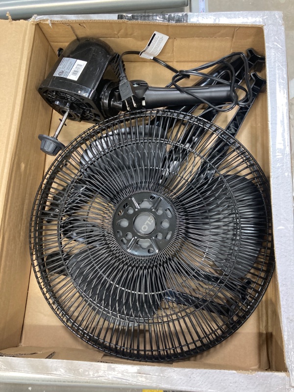 Photo 2 of ***MISSING MAIN BASE***PELONIS Fan Portable 16 Inch Pedestal Fan| 3-Speed| 90° Oscillation| Adjustable Height| Standing Floor Fan for living room, bedroom, kitchen, and home office| Black, PFS40M2ABB Black PELONIS 16 inch Pedestal Fans