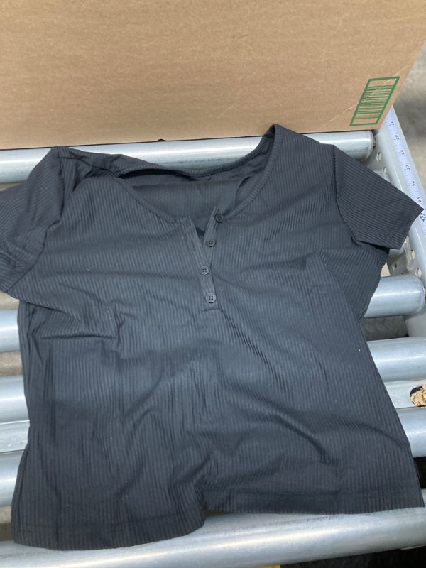 Photo 1 of Short Sleeve Summer Henley Button Down V Neck Tee T Shirts Workout Cropped Cute Tight Tank Tops Activewear
