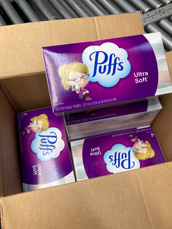 Photo 2 of Puffs Ultra Soft & Strong Facial Tissue 124 ea (Pack of 5) 1 box