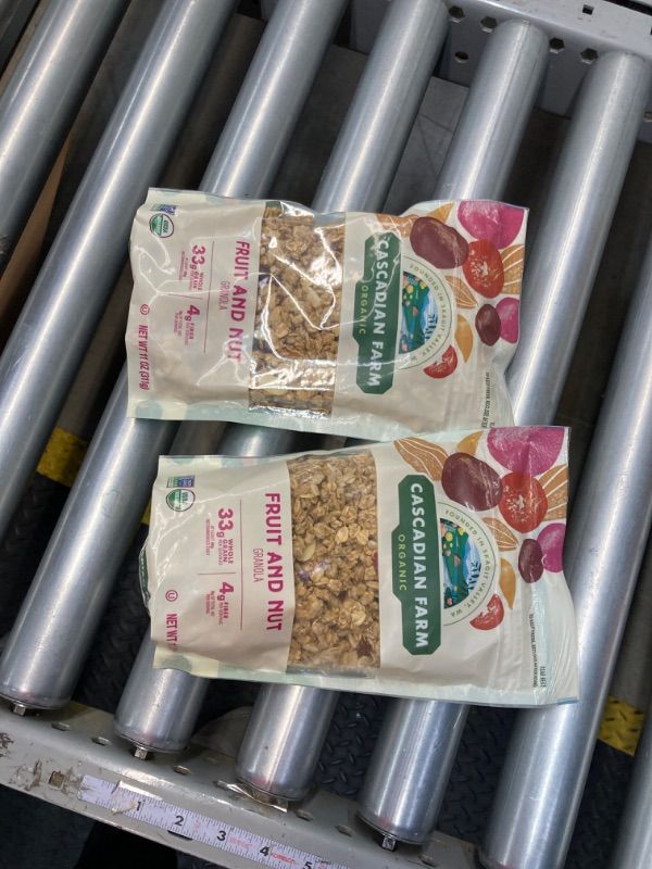 Photo 2 of *** Bundle *** Cascadian Farm Organic Granola, Fruit and Nut Cereal, Resealable Pouch, 11 oz ( 2 packs )