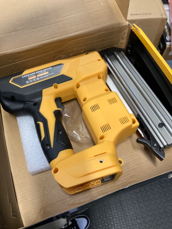 Photo 2 of Cordless 18GA Brad Nailer for Dewalt 20V Max, 18 Gauge Nail Gun with 1000 Nials for Wood Carpentry, Brushless, 2 Mode, 5/8 to 1-1/4 Inch, Tool Only