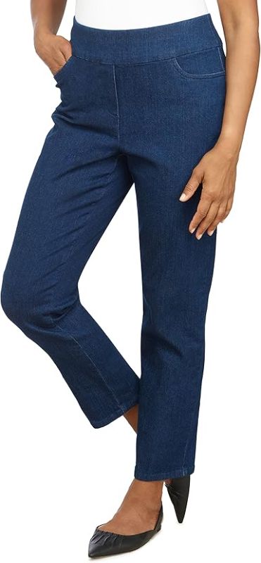 Photo 1 of Alfred Dunner Womens Super Stretch Mid-Rise Average Length Pant ***PICTURE NOT EXACT JEANS***