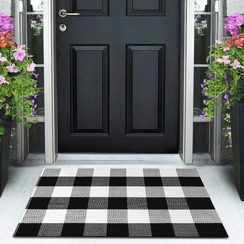 Photo 1 of (READ FULL POST) EARTHALL Buffalo Plaid Rug Black and White Rug 2'x3', Cotton Hand-Woven Buffalo Check Door Mat, Washable Plaid Outdoor Rugs Entryway/Front Porch/Front Door/Laundry Room/Farmhouse/Bedroom (23.6"x35.4")
