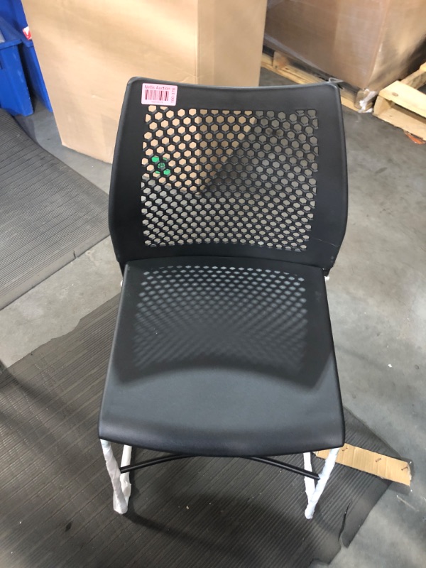 Photo 2 of ***DAMAGED - CRACKED - SEE PICTURES***
Flash Furniture Hercules Series Contoured Lobby Chairs with Air-Vent Honeycomb Backs, Black