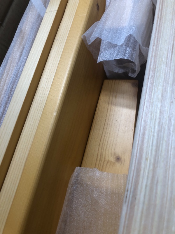Photo 1 of ***USED - LIKELY MISSING PARTS - UNABLE TO VERIFY FUNCTIONALITY***
ZINUS Moiz Deluxe Wood Platform Bed Frame, Wood Slat Support, No Box Spring Needed, Easy Assembly, Natural, King