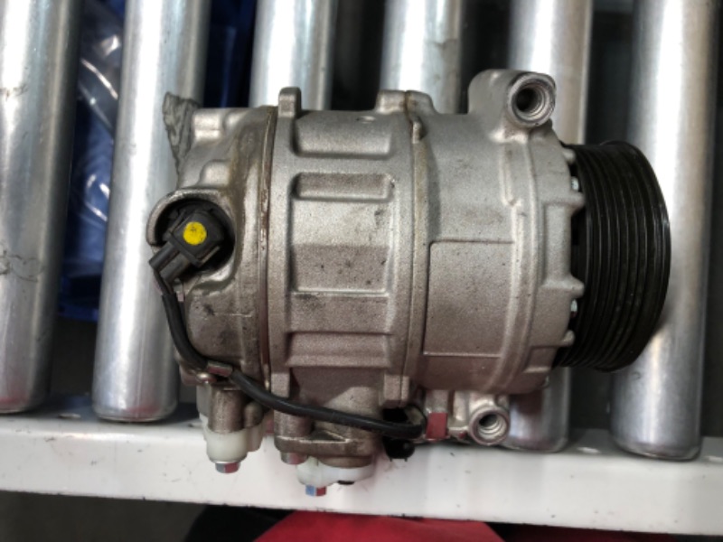 Photo 4 of ***USED - LIKELY MISSING PARTS - UNABLE TO VERIFY FUNCTIONALITY***
ECCPP AC Compressor 2007-2009 Fit for Dodge Sprinter 2500 3500 3.0L 2014-2017 for Freightliner for Sprinter 2500 3500 2.1L A/C Compressor with Clutch