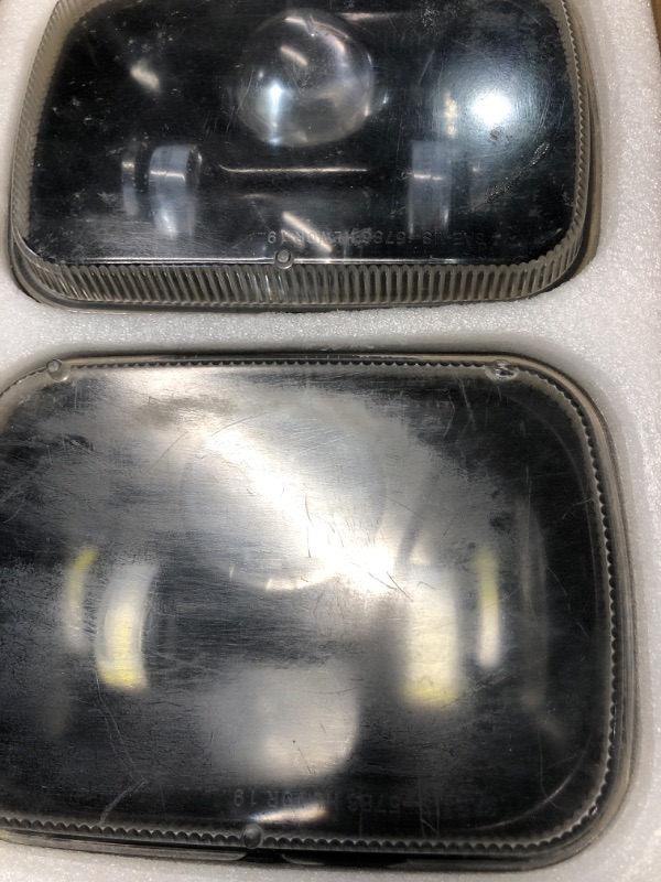 Photo 3 of ***VERY USED***5x7 LED Headlights 7x6 Rectangular H6054 Led Headlights DOT Approved Hi/Lo Sealed Beam, Compatible Wrangler Grand Cherokee YJ XJ MJ Chevy GMC Kenworth Express