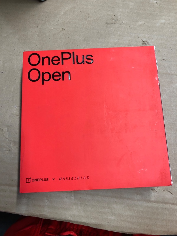 Photo 4 of ***(MAJOR DAMAGE/ SEE NOTES)***
OnePlus Open, 16GB RAM+512GB, Dual-SIM, Emerald Dusk, US Factory Unlocked Android Smartphone, 4805 mAh Battery, 67W Fast Charging, Hasselblad Camera, 120Hz Fluid Display
