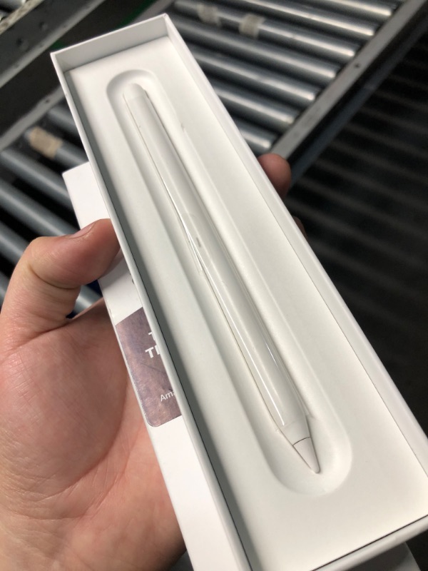 Photo 2 of (READ FULL POST) Apple Pencil (2nd generation): Pixel-perfect precision and industry-leading low latency