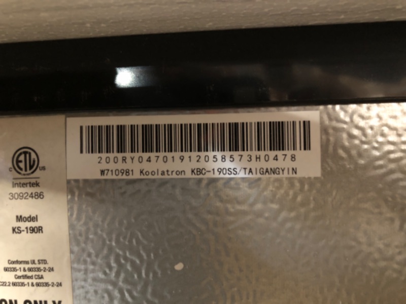 Photo 3 of ***MISSING PARTS/ MINOR DAMAGE SEE NOTES***
Koolatron Mini Fridge for Office Small Refrigerator 6.2 cu ft Compact Fridge with Freezer Mini Refrigerator Skincare Fridge Mini Fridge for Bedroom Dorm Fridge Flat Back Design