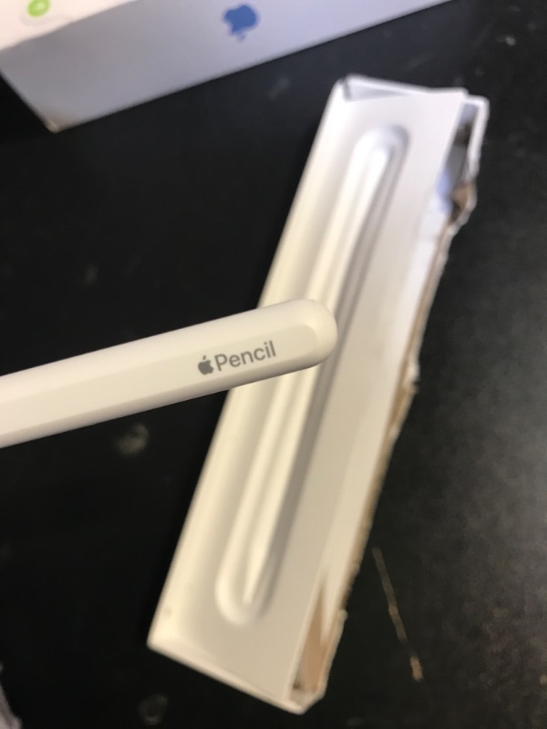 Photo 4 of Apple Pencil (2nd Generation) (USED) (MAJOR DAMAGE TO BOX)