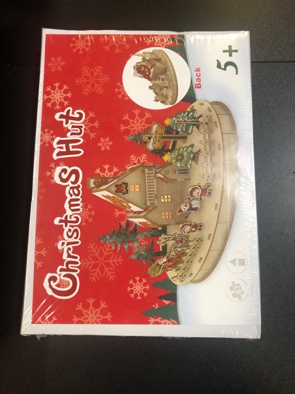 Photo 1 of 3D Puzzle Christmas Hut 