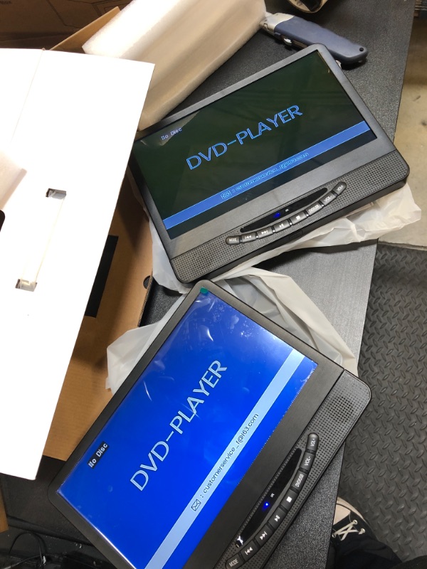 Photo 4 of 12.5" Dual Portable DVD Player for Car with 1080P HDMI Input, DESOBRY Car DVD Player Dual Screen Play A Same or Two Different Movies, 5 Hours Rechargeable Battery, Support USB, Regions Free