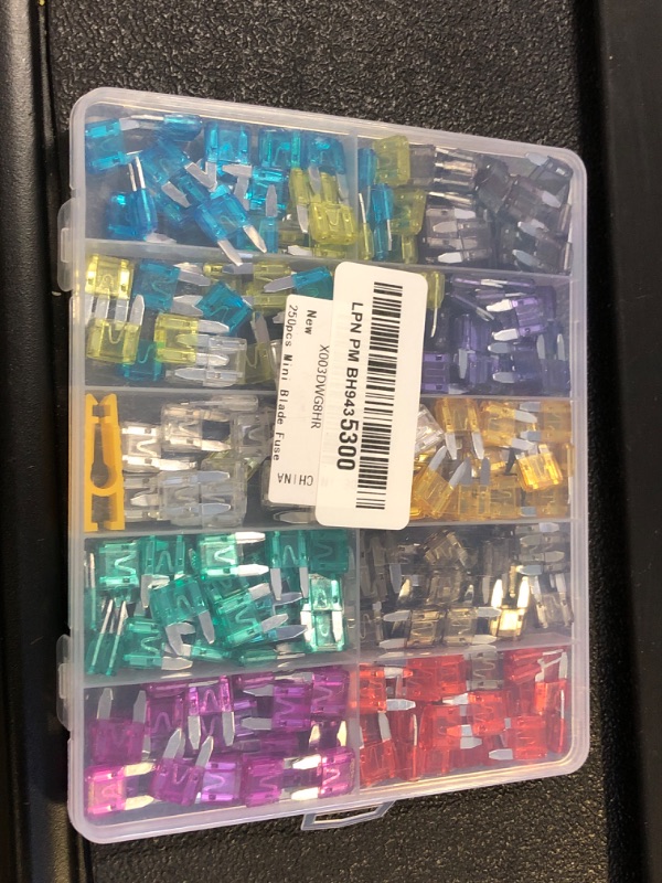 Photo 2 of 240pcs Mini Blade Fuse Assortment - Car Automotive Truck Auto ATM Fuse Kit (2A 3A 5A 7.5A 10A 15A 20A 25A 30A 35A)