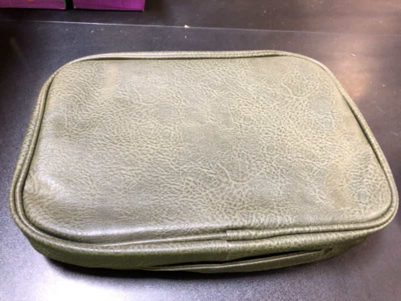 Photo 1 of WANDF Travel Toiletry Bag for Men & Women, Dopp Kit Shaving Bag with 4 Compartments Travel Organizer Bathroom Bag(Green)