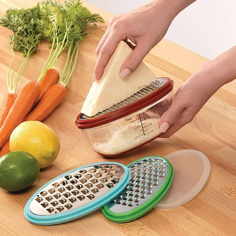 Photo 2 of gia'sKITCHEN 21577 Grater Container, 6.77"x3.43"x3.54", Multicolor
