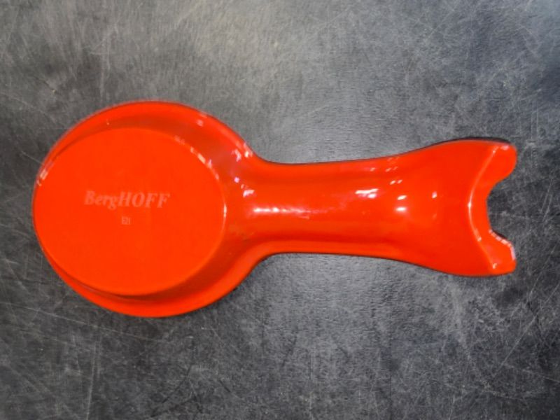 Photo 2 of BergHOFF Cast Iron Spoon Rest, Red