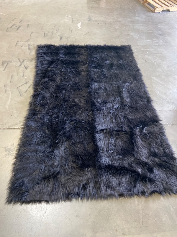 Photo 2 of LAMBZY '' Lena Collection '' Faux Sheepskin Super | Soft Hypoallergenic Rectangular Area Rug | Plush Fur Premium Shag (5'x8',150x240cm, Black)