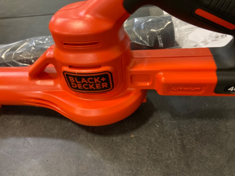 Photo 2 of BLACK+DECKER LSW40C Lithium Sweeper