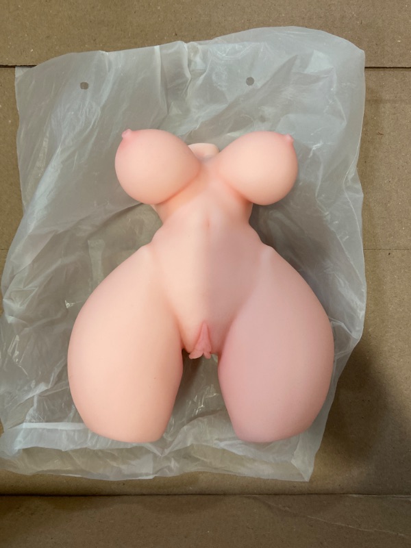 Photo 2 of E499, Small in Size, Easy to Carry and not Easy to be Damaged, Sex Doll