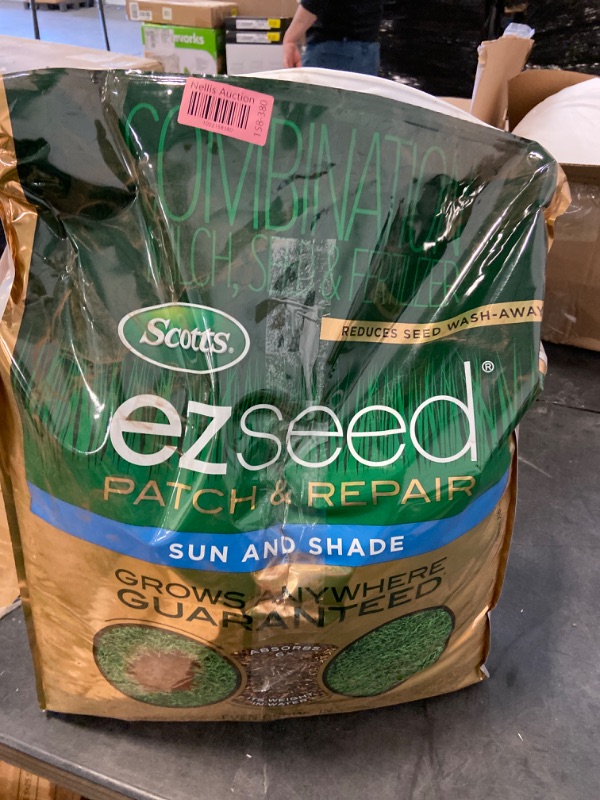 Photo 2 of Scotts EZ Seed Patch and Repair Sun and Shade, 40 lb. - Combination Mulch, Seed and Fertilizer, Tackifier Reduces Seed Wash-Away - Full Sun, Dense Shade, High Traffic Areas - Covers up to 890 sq. ft. 40 lb. 1 Pack