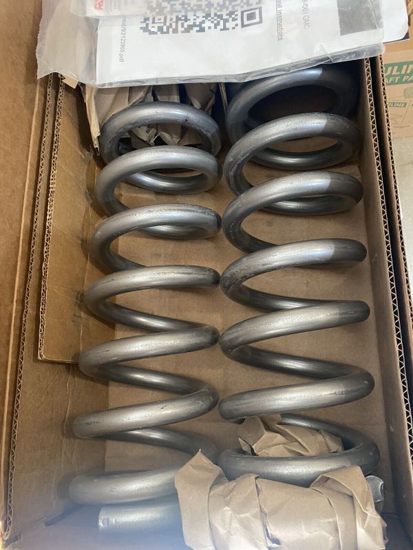 Photo 2 of Rough Country 9258 1992-98 2WD 5-Lug Suburban 2" Coil Springs