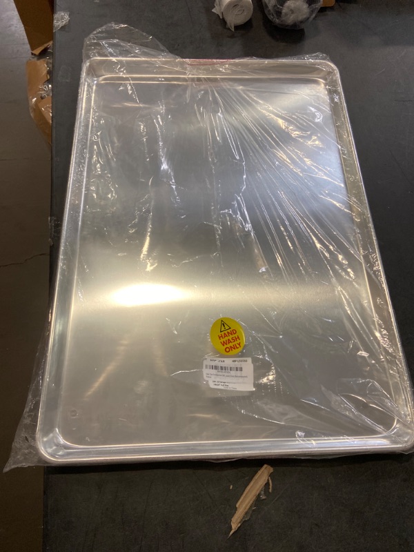 Photo 2 of New Star Foodservice 36923 Commercial-Grade 18-Gauge Aluminum Sheet Pan/Bun Pan, 18" L x 26" W x 1" H (Full Size) | Measure Oven (Recommended)