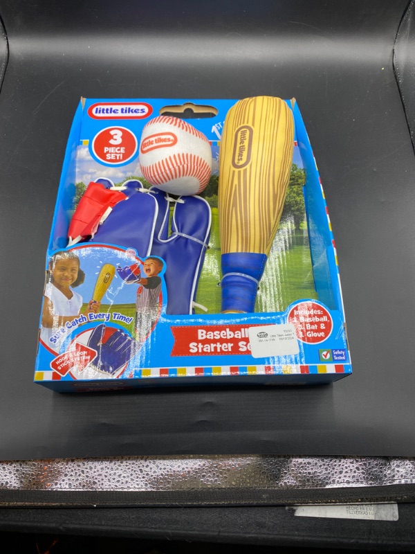 Photo 2 of Little Tikes Baseball Starter Set Childs Beginners Sports Ball Bat Glove Boys Girls Ages 3 and up
