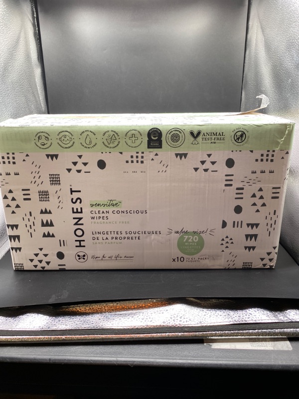 Photo 2 of The Honest Company Honest Baby Wipes Pattern Play Pack of 720 Wipes
