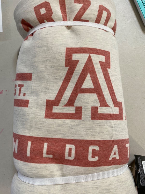 Photo 2 of 54" x 84" NCAA Arizona Wildcats Sweatshirt Blanket
