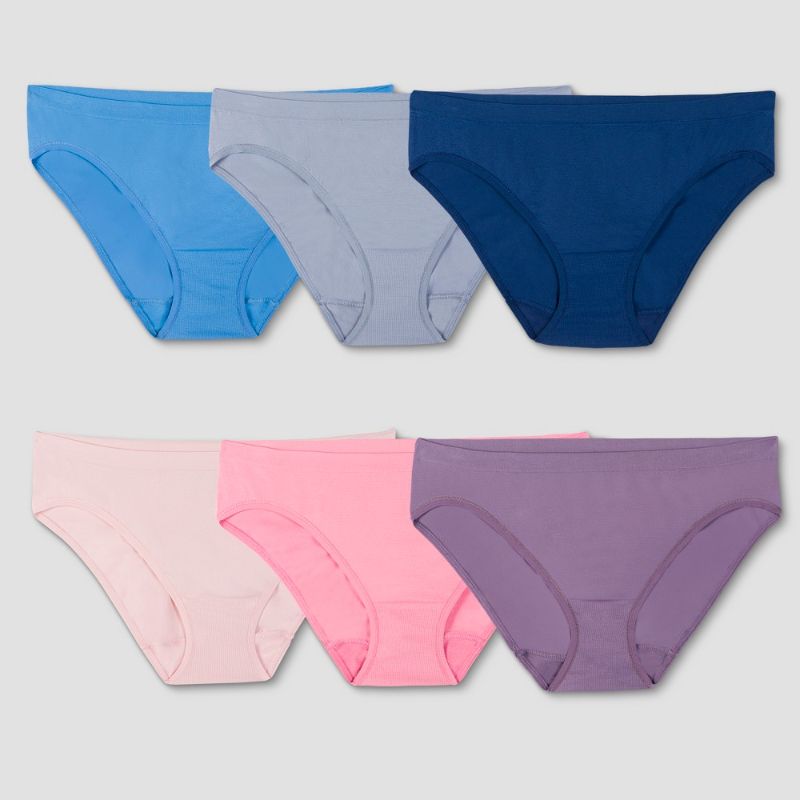 Photo 1 of Fruit of the Loom Women 6pk Seamless Bikini Underwear - size 6