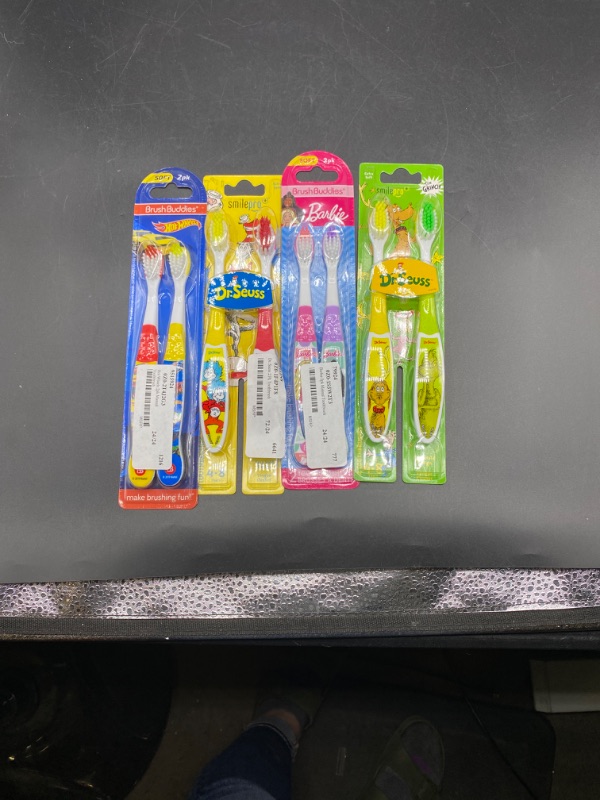 Photo 1 of kids toothbrush bundle