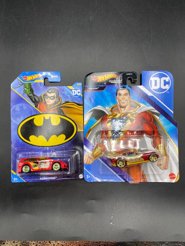 Photo 1 of HotWheel bundle