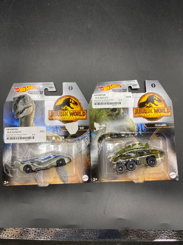 Photo 1 of Jurassic World Hot Wheels Bundle