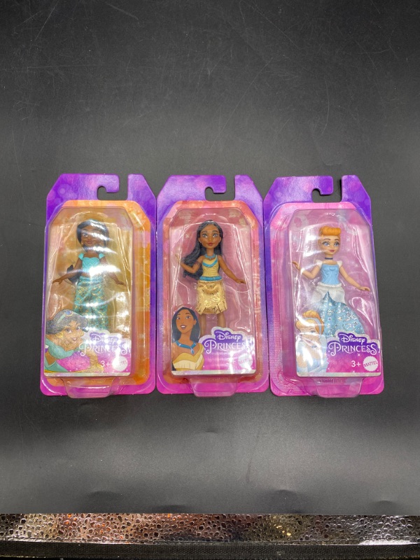 Photo 1 of Disney Princess Doll bundle