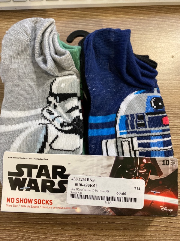 Photo 1 of Star Wars no show socks