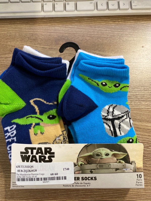 Photo 1 of star wars mandalorian socks