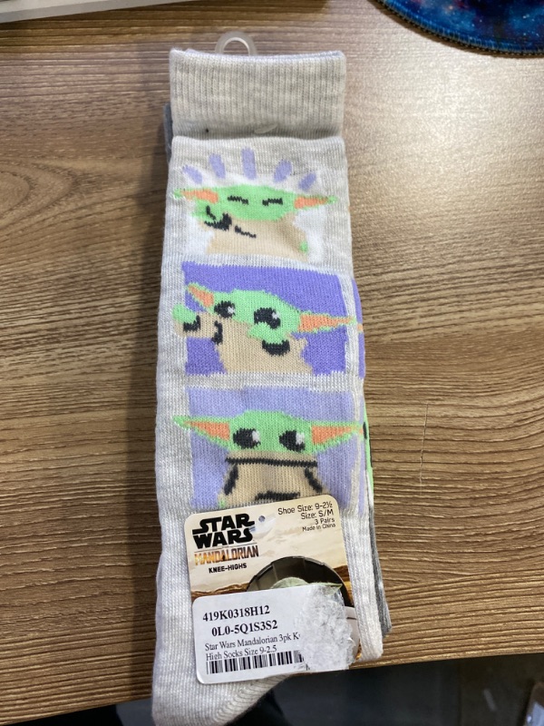 Photo 1 of Girls' Star Wars: the Mandalorian Grogu Knee High Socks -
