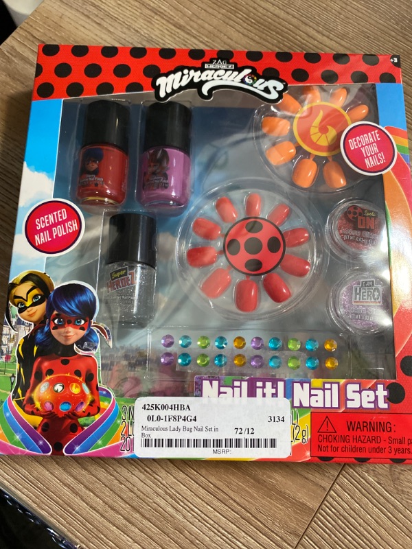 Photo 1 of nail set for kids