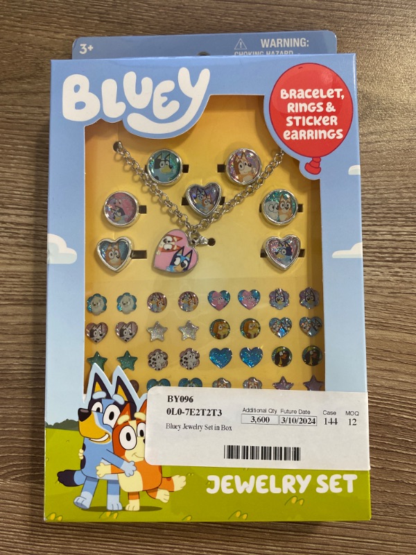 Photo 1 of bluey jewelry set